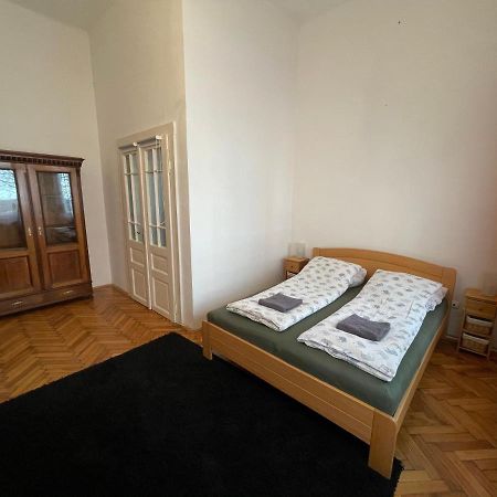 Apartament Lyrius Vendeghaz - Debreczyn Zewnętrze zdjęcie