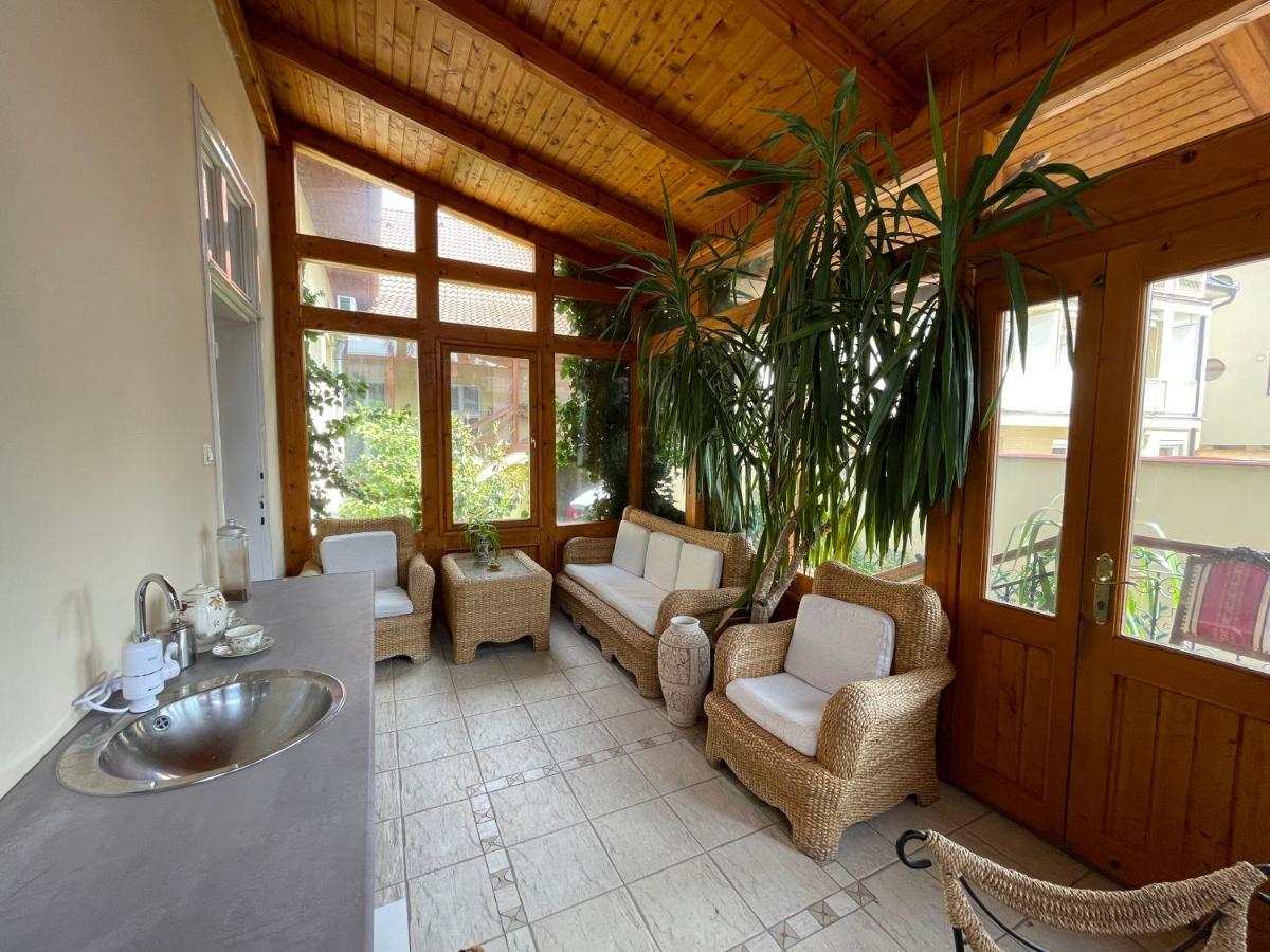 Apartament Lyrius Vendeghaz - Debreczyn Zewnętrze zdjęcie