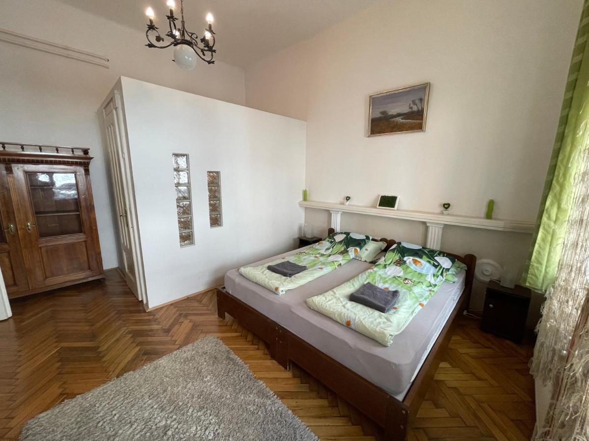Apartament Lyrius Vendeghaz - Debreczyn Zewnętrze zdjęcie