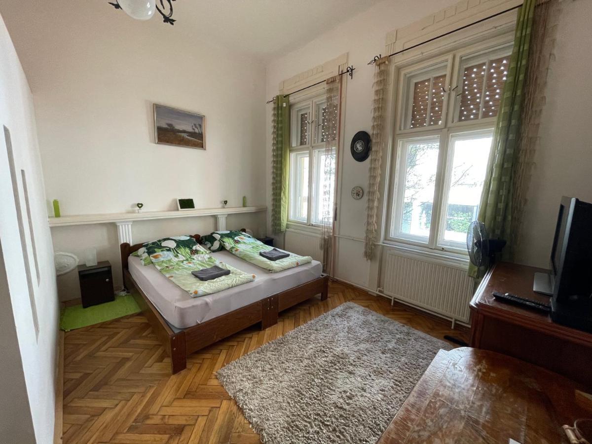 Apartament Lyrius Vendeghaz - Debreczyn Zewnętrze zdjęcie