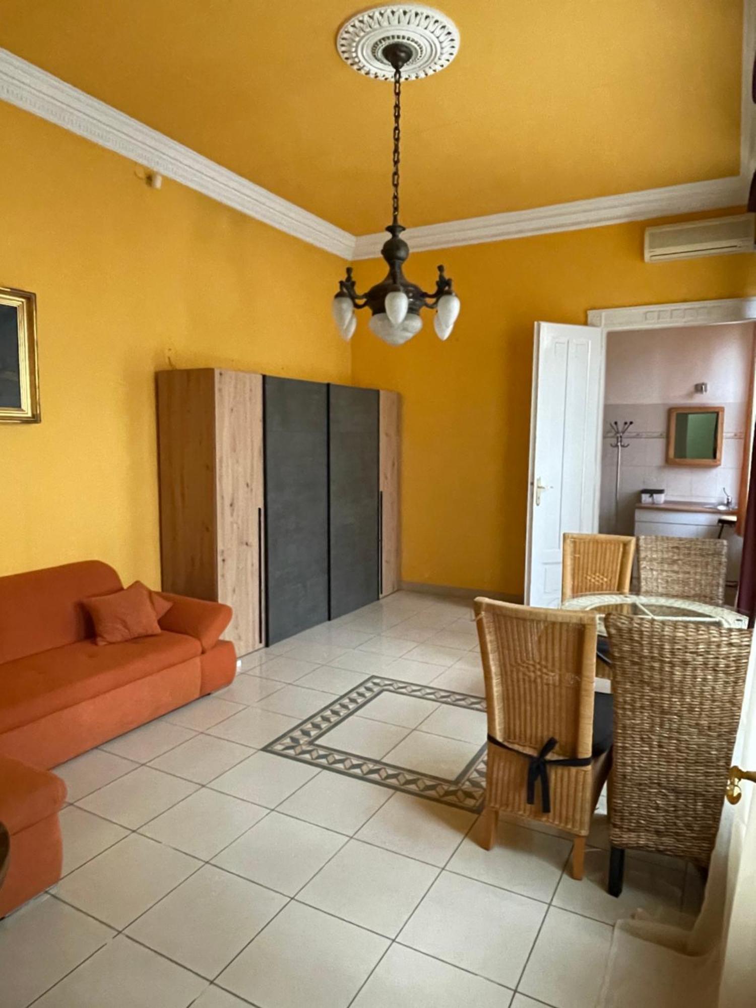 Apartament Lyrius Vendeghaz - Debreczyn Zewnętrze zdjęcie